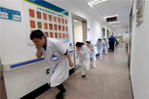 济南中德骨科医院07.png 济南中德骨科医院07.png